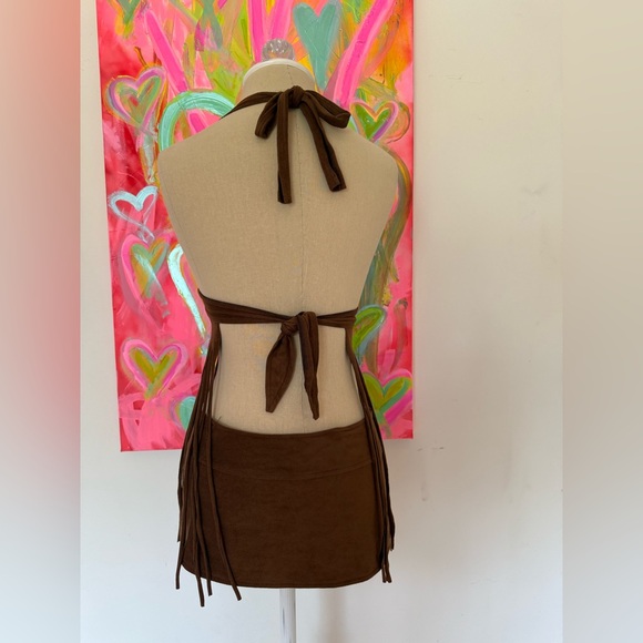 Woodstock Fringe Halter Faux Fur Vest Mini Skirt Costume Set - Picture 4 of 9